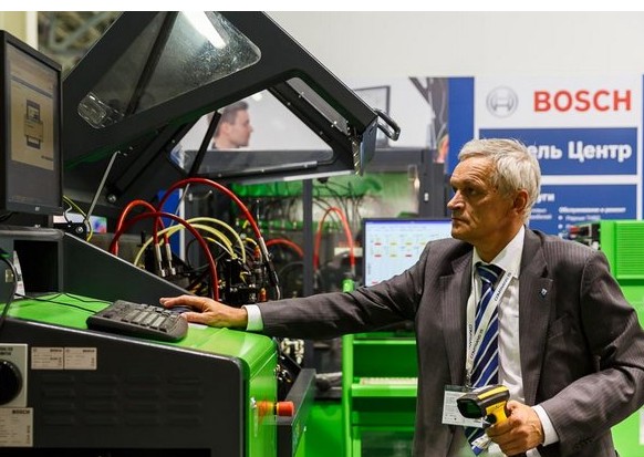 В рамках концепции стенда Bosch на прошедшей в сентябре выставке COMTRANS/15 в Москве компания  представила запасные части и диагностическое оборудование для коммерческого транспорта.